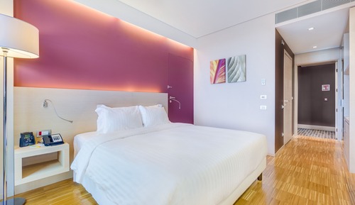 King, Room