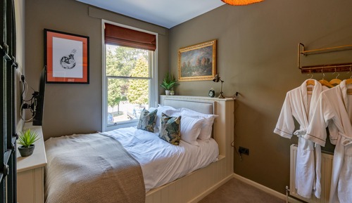 Classic Double Room