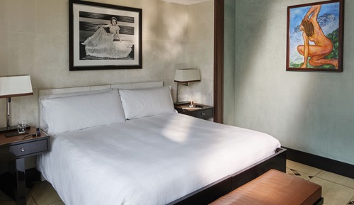 Room, Balcony (Hyde Park)