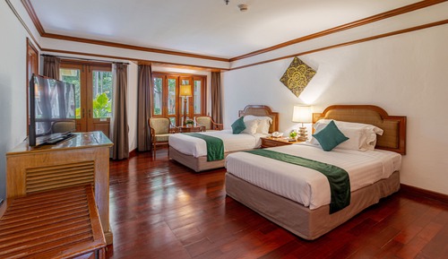 Superior Room, Garden View