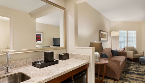 Suite, 1 King Bed, Accessible, Bathtub