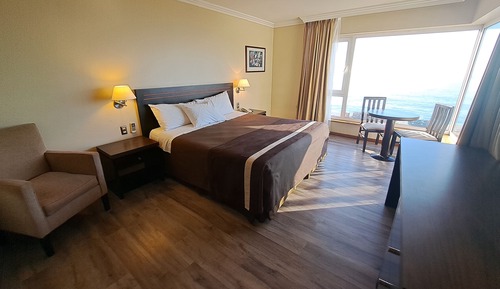 Room, Ocean View