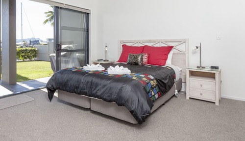 One-Bedroom Suite