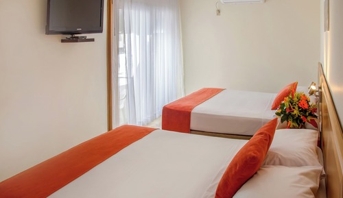Twin Room, 2 Twin Beds
