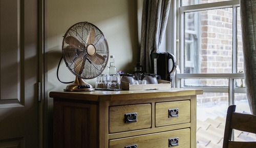 Classic Double Room, Ensuite, Garden View