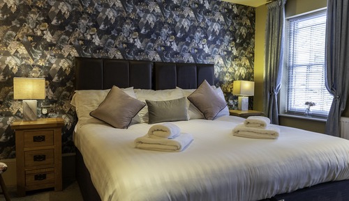 Classic Double Room, Ensuite