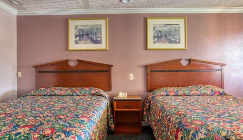 Room, 2 Queen Beds, Smoking