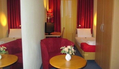 Economy Room, Non Smoking, Private Bathroom