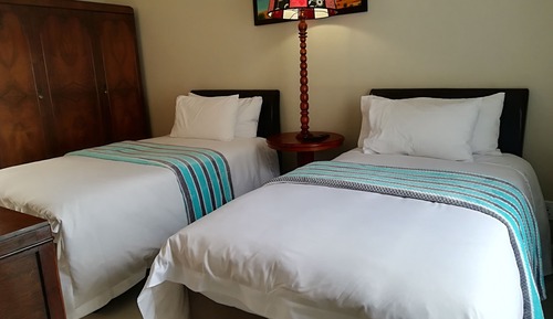 Luxury Twin Standard Room 
