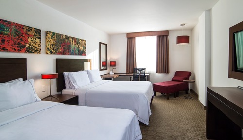 Suite, 2 Queen Beds