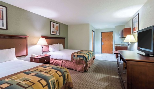 Standard Room, 2 Double Beds, Smoking