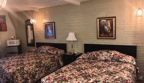 Quad Room