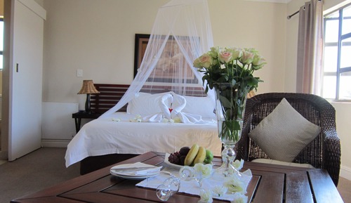 Double Room (King/Twin)