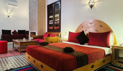 Suite, Ensuite, Pool View (Zitouna)