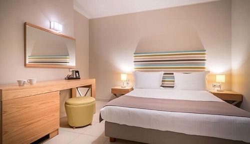 Double Room, Mountain View