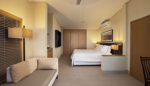 Deluxe Double Room, Sea View (Front View)