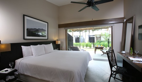 Standard Double Room, Garden View