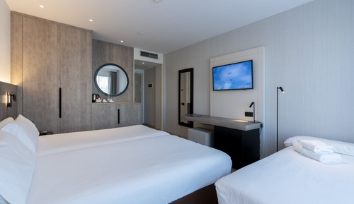 Double or Twin Room with extra bed (child)