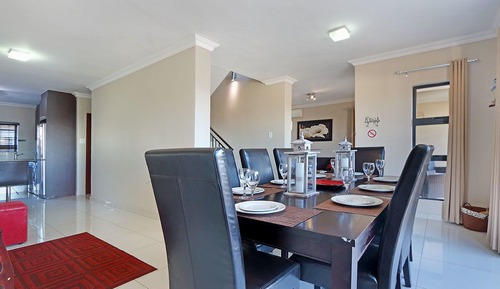 PROTEA - 3 BEDROOM/3 BATHROOM APARTMENT