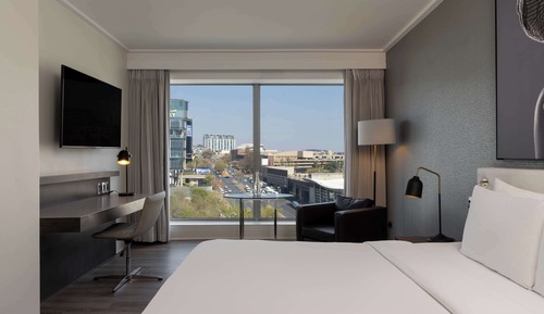 Superior Room, City View (Sandton)
