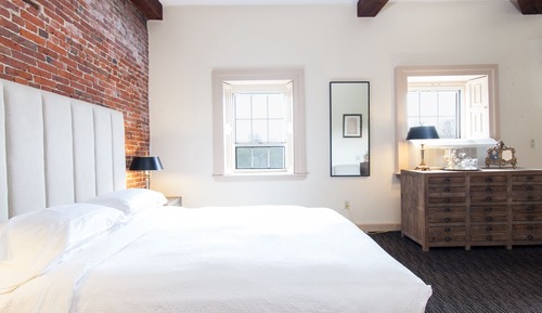 Standard Room, 1 Queen Bed