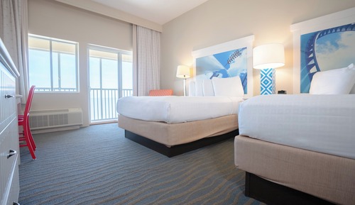 Standard Room, Multiple Beds, Balcony, Lake View