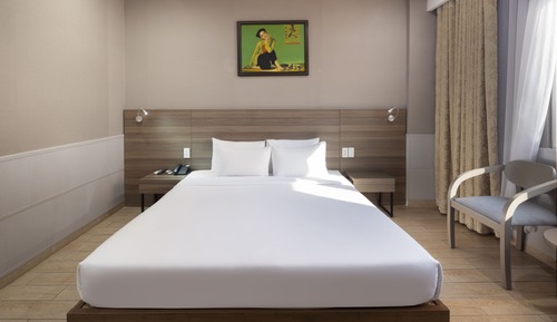 Deluxe Room, 1 Double or 2 Twin Beds, City View