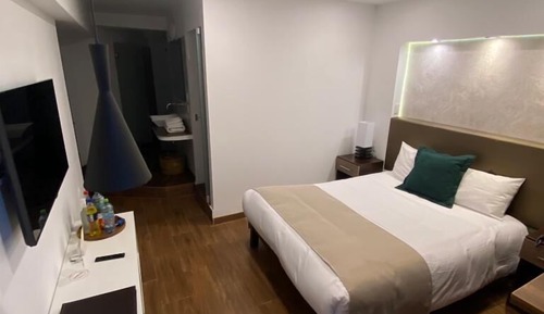 Single Room