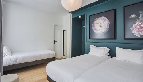 Triple Room