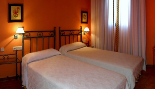 Standard Room, 2 Twin Beds