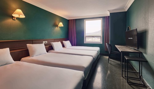 Family Quadruple Room