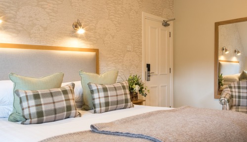 Double Room (Small)