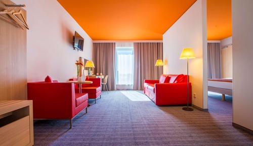 Suite, 1 Bedroom (1 King)