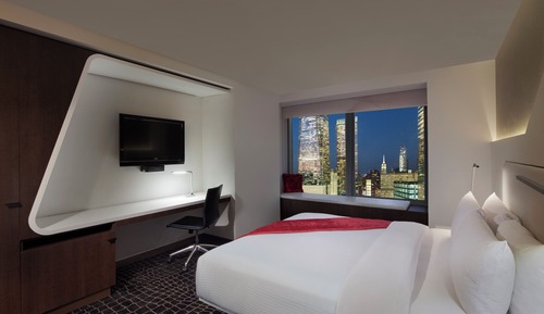 1 King Bed Deluxe Room