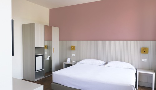 Double Room, Balcony