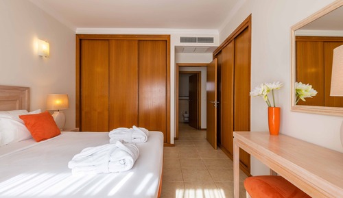 Family Apartment, 1 Bedroom, Garden View