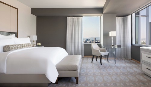 Executive Suite, 1 Double Bed (Mobility/Hearing Access, Roll-In Shwr)