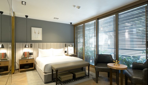 Deluxe Room, 1 Queen Bed (2)