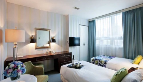 Deluxe Twin Room