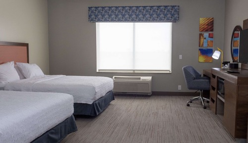 Room, 2 Queen Beds, Accessible, Non Smoking