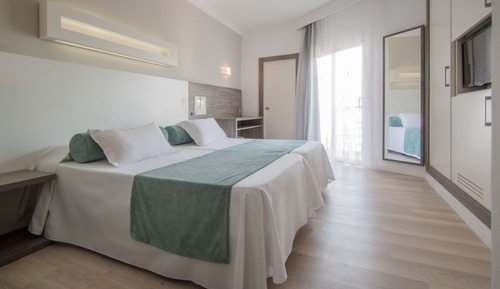 Double Room, Balcony, Pool View (2 adults)