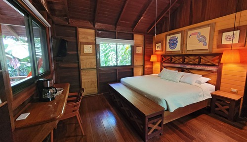 Exclusive Bungalow, Garden View