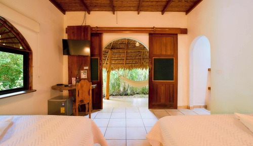 Superior Room, 2 Queen Beds, Garden View
