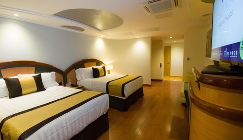 Premier Twin Room, 2 Double Beds