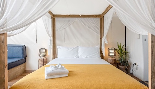 Deluxe Safari Tent - Sleeps 2 