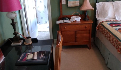 Standard Triple Room, Ensuite (Green room)
