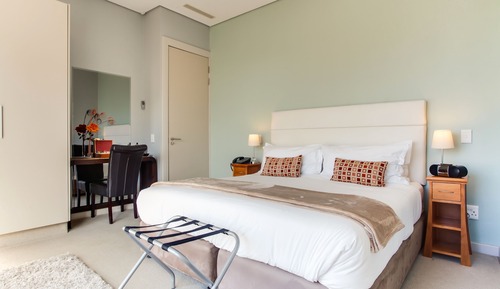 Balcony en-suite room