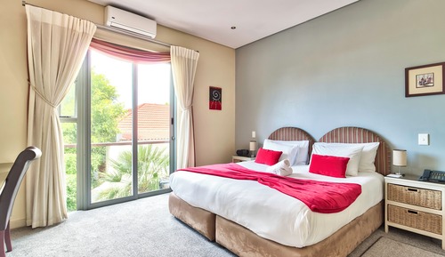 Standard en-suite room