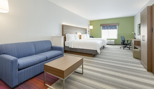 Suite, 2 Queen Beds