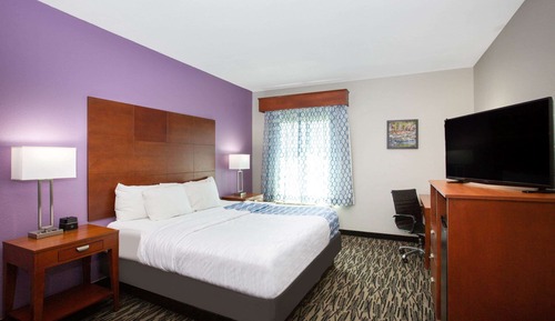 Executive Room, 1 King Bed, Non Smoking